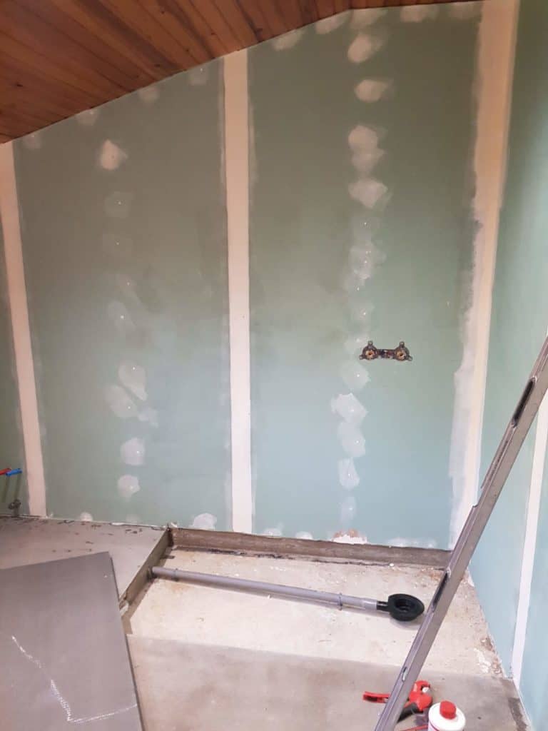 Salle de bain PMR Bannalec (7)